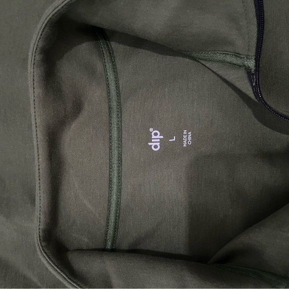 DIP-NWT Green Long Sleeve Zip Up Sweatshirt Size L - Picture 5 of 5